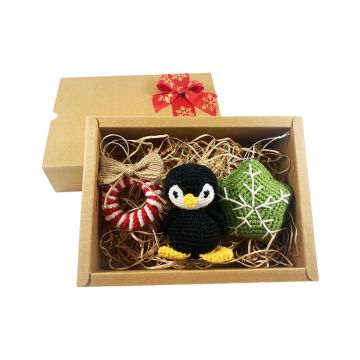 Fekete pingvin karácsonyfadíszek - horgolt, kézzel készített, 3 darabos készlet