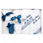 Trusou Botez cu 7 piese personalizat cu broderie - Cu drag de la Nasi - ALB - BLEUMARIN
