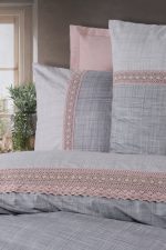 Lenjerie de pat pentru doua persoane, Hazel, 6 piese, 200x220 cm, 100% bumbac ranforce, cu detalii brodate, roz pudra - imagine 2