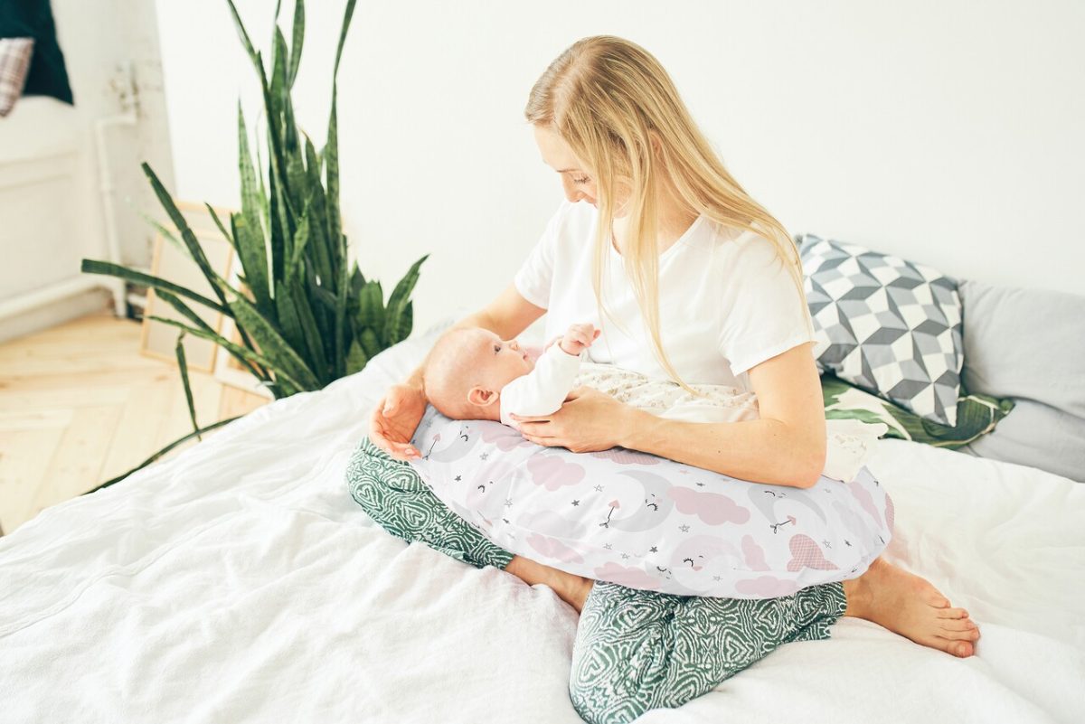 Perna pentru alaptat, CloseToMe, Over The Moon Pink - imagine 3